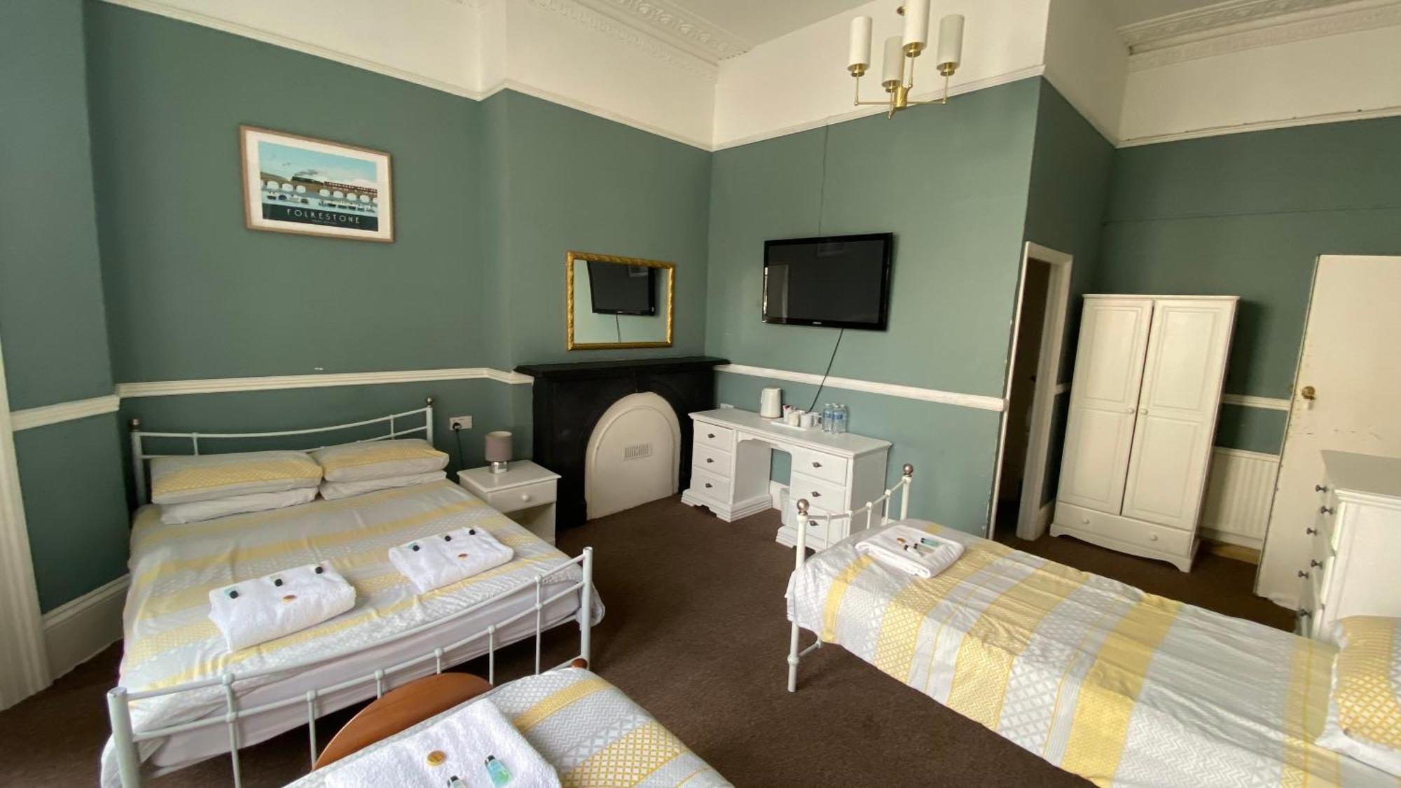 Westward Ho Hotel Folkestone Buitenkant foto