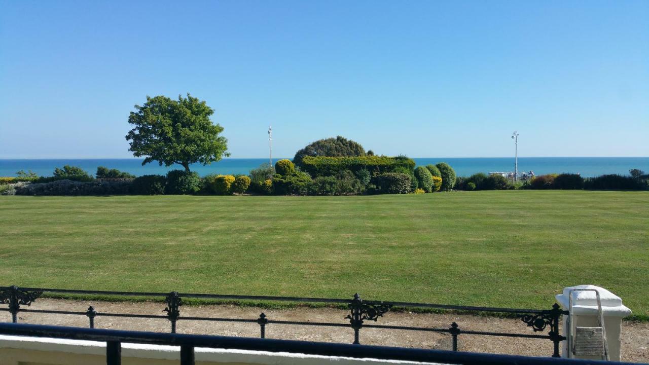 Westward Ho Hotel Folkestone Buitenkant foto
